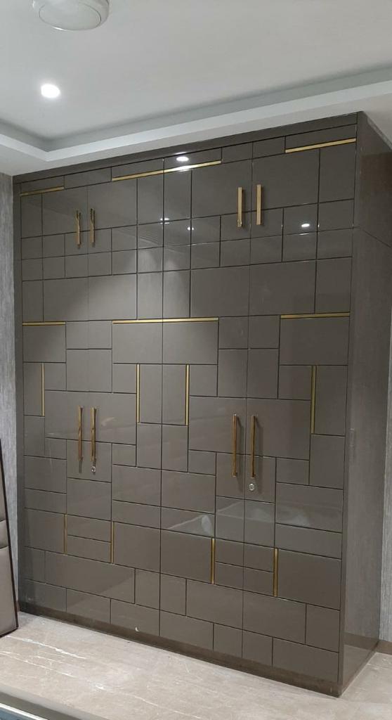 designer-wardrobes-in-noida-greater-noida-largest-dealers-and-manufacturers-in-noida-and-greater-noida-india